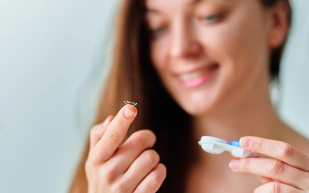 5 Reasons You’re Experiencing Discomfort with Contact Lenses 